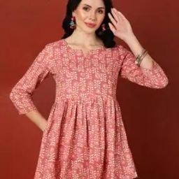 Women Printed Top with Flared Hem-image-24