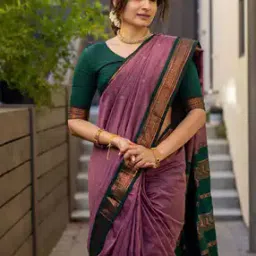 Women Kanjeevaram Woven Saree with Zari Accent-picture-20