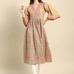 Women Printed Flared Kurta-image-29