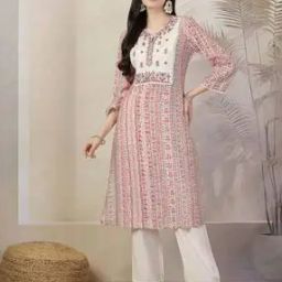 Women Floral Print Straight Kurta Set-31