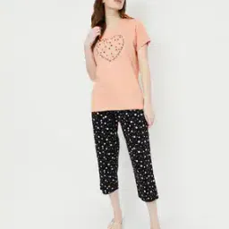 Women Graphic Print T-Shirt & Capri Set-image-14