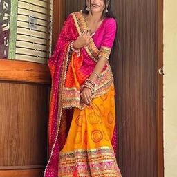 Women Bandhani Embroidered Chiffon Saree-image-54