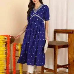 Women Embroidery Flared Kurta-image-32