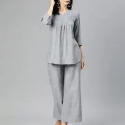 Women Regular Fit Top & Pants Set-image-9