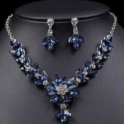 Women Crystal Diamond Studded Necklace & Earrings Set-image-24