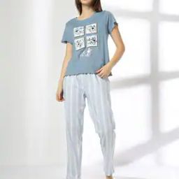 Women Graphic Print Cotton T-Shirt & Pyjamas Set-picture-10