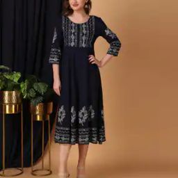 Women Floral Print Anarkali Kurta-image-1