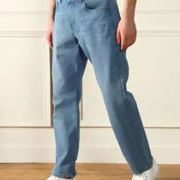Men Heavily Washed Relaxed Fit Jeans-image-84