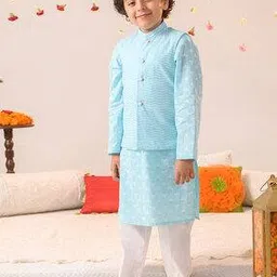 Printed Kurta Pyjamas Set with Jacket-picture-1
