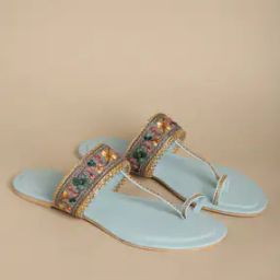 Embroidered Toe-Ring Sandals-image-4