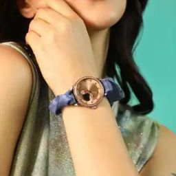 Analogue Watch with Deployant-8
