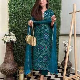 anushansa Women Embroidered Straight Kurta Suit Set-picture-0