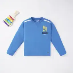 Sustainable Round-Neck T-Shirt with Zip Pocket-image-10