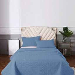 Quilted Double Bedcover with Pillow Covers-image-6