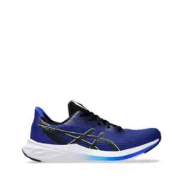 Versablast 3 Lace-Up Running Shoes-image-16