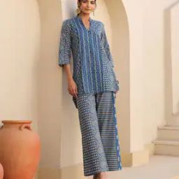 Women Printed 2-Piece Co-ord Set-image-38