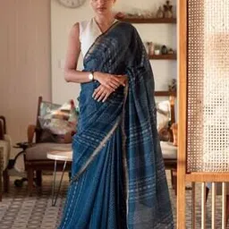Women Color Geometric Traditional Saree  -image-10