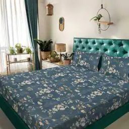 Floral TC Cotton Blend Super King Size Bedsheet with 2 Pillow Covers-50
