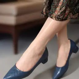 Women Checked Pointed-Toe Pumps-49