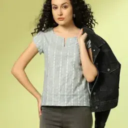 acai Women Woven Relaxed Fit Top-picture-21