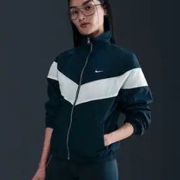 nike Women Colourblock Loose Fit Windrunner Jacket-picture-49