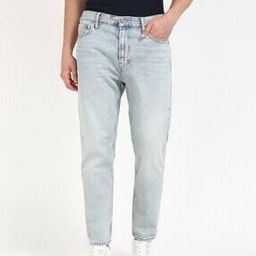 Men Heavily Washed Tapered Jeans-image-24