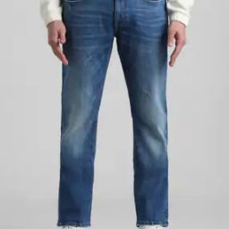 Solid JeansMen Washed Straight Jeans with Insert Pockets-image-29