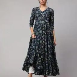Floral Fit and Flare Dress-image-11