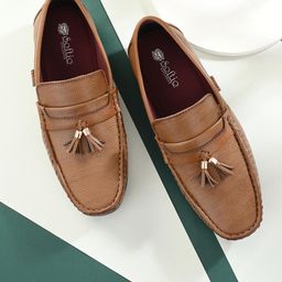 SOFTIO Men Tan Tasselled Loafers Casual Shoes-image-56