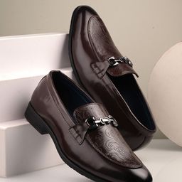 House of Pataudi Men Textured Slip On Formal Loafers-image-10