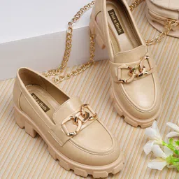 Flat n Heels Women Embellished Flatform Heel Comfort Insole Horsebit Loafers-29