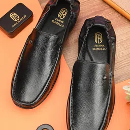 FRANKROMELLO Men Textured Leather Lightweight Loafers-14
