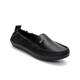Zoom Shoes Women Textured Leather Loafers-image-81