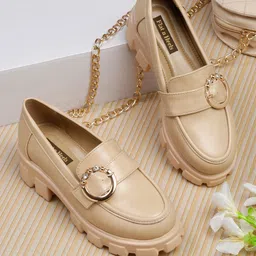 Flat n Heels Women Embellished Flatform Heel Comfort Insole Horsebit Loafers-52