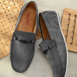 Mactree Men Grey Suede Loafers-image-90