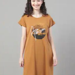 Graphic Print Round-Neck T-Shirt-image-56