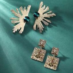 Women Set of 2 Gold-Plated Lion-Shaped Drop & Stud Earrings-17