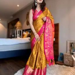 Women Woven Saree with Contrast Border-picture-19