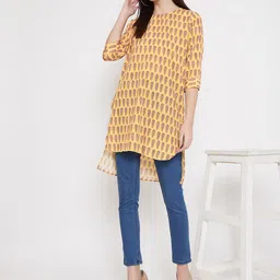 Crimsoune Club Yellow & Pink Printed High-Low Top-image-28