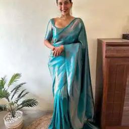 Women Traditional Saree-image-22