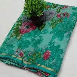 Women Printed Saree-image-12