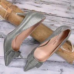 Women Checked Slip-Op Pumps-image-5