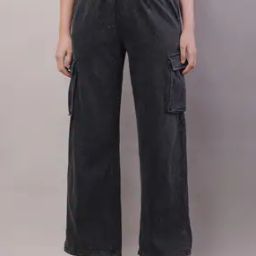 Women Relaxed Fit Baggy Cargo Pant-image-39