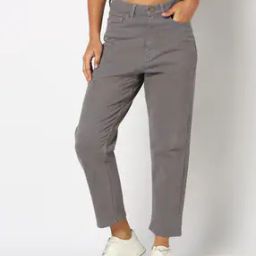 Women Regular Fit Flat-Front Chinos-image-17