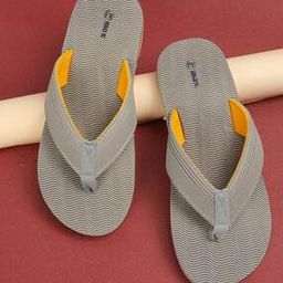 Men Typographic Print Thong-Strap Flip-Flops-29