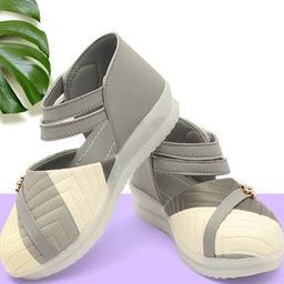 Girls Flat Sandals with Synthetic Upper-image-60