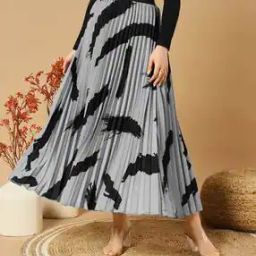 Women Printed Pleated A-Line Skirt-image-6