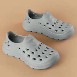 Men Round-Toe Slip-On Clogs-13