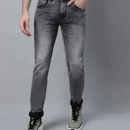 Mid-Rise Jeans with Insert Pockets-image-13