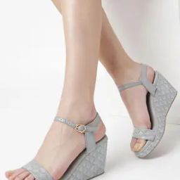 Women Checked Wedges with Ankle Loop-image-55